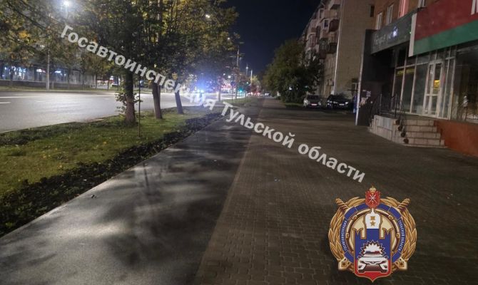 В Туле юноша упал с электровелосипеда