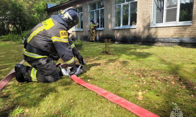 В школе Одоевского района потушили условный пожар площадью 85 квадратных метров