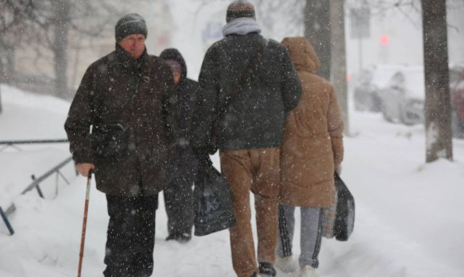 Туляков предупредили об ухудшении дорожной обстановки из-за сильной гололедицы