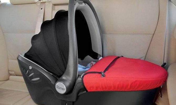 В салон самолета будут пускать с автолюльками бесплатно