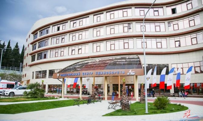 Тульские спортсменки-пауэрлифтеры взяли два серебра на Чемпионате России