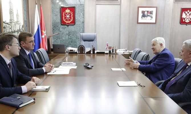 Знаменитый советский тренер воспитает в Туле «молодых звездочек хоккея»