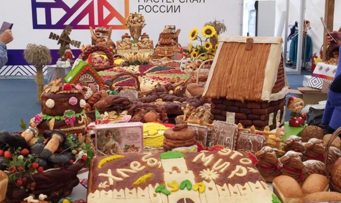 Тульские лакомства привезли на Международный форум «Хлеб, ты – мир»