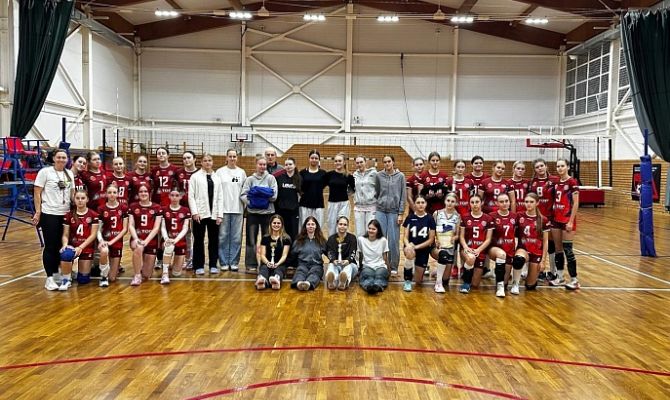 Волейболистки из Тулы стали лучшими на региональном первенстве