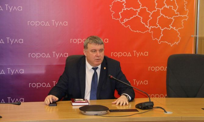 Контроль за уборкой городских скверов в Туле усилят