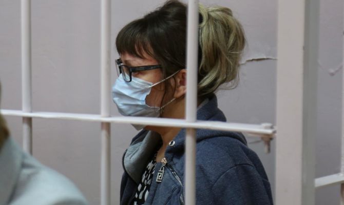 Обливала кипятком и била молотком: в Туле женщину судят за издевательство над племянниками