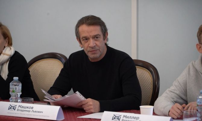 От танцев до споров о завтраке: как Владимир Машков в Туле отбирал талантливых артистов