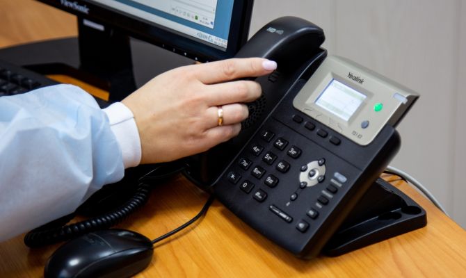 По инструкции: куда звонить тулякам при положительном тесте на коронавирус