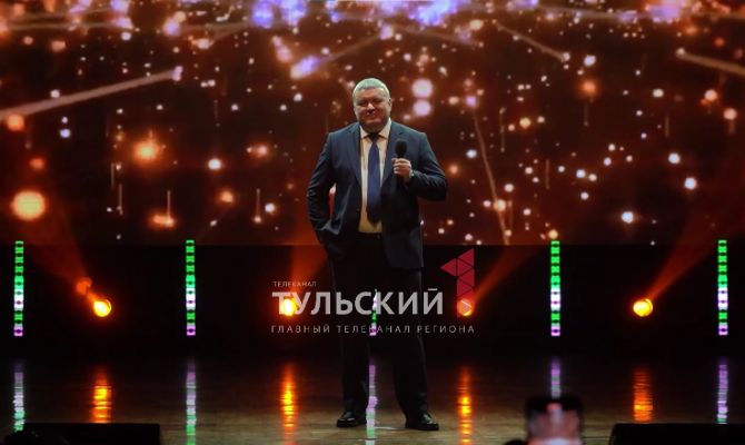 "Все пройдет": Илья Беспалов подарил тулячкам песню на 8 Марта