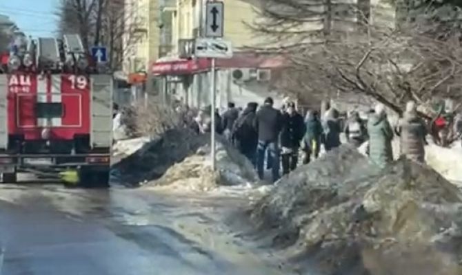 В Туле эвакуировали здание ОЕИРЦ на улице Льва Толстого