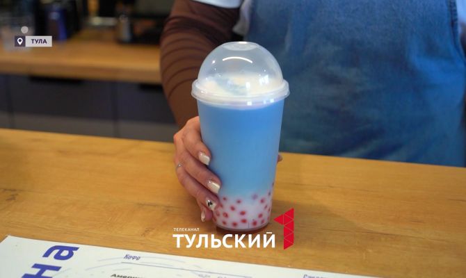 Эндокринолог сравнила бабл-ти и торт "Наполеон" по уровню сахара