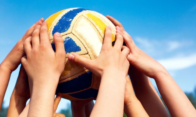 Сколько тульских пар поучаствовало в фестивале семейного волейбола 