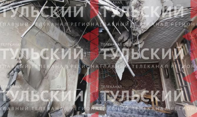 Опубликованы первые кадры из поврежденного при атаке БПЛА дома в Новомосковске