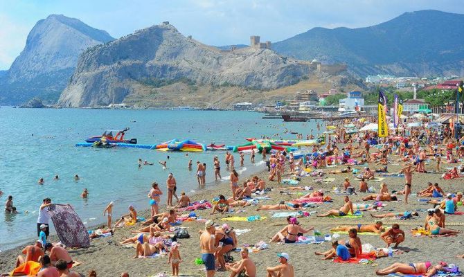 Крым для отдыхающих станет дороже на 10 рублей в сутки
