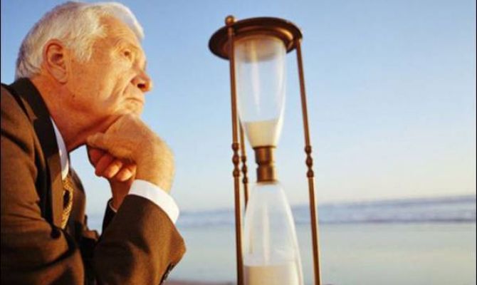 К 1 января в России отправят на пенсию всех ученых-руководителей старше 65 лет