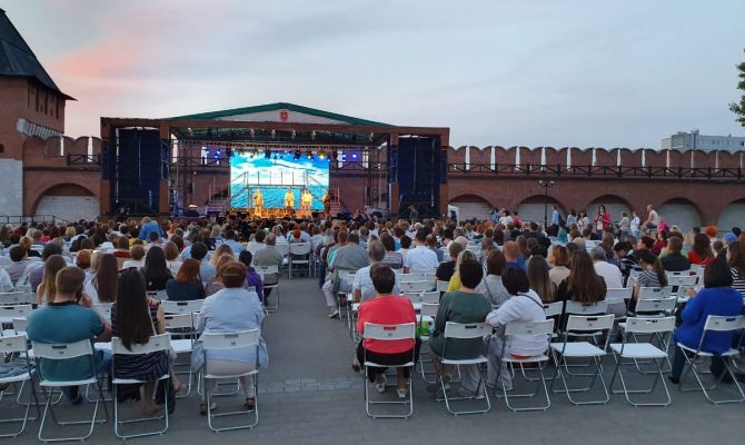 «Кремлевские сезоны» продлятся в Туле до конца лета