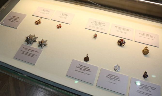 В Туле открылся спецпоказ наград c портрета купца Александра Баташева