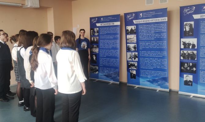 В Плавске открыли выставку первого дважды Героя Советского Союза