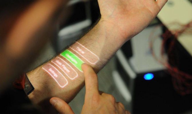 Ученые разработали "электронную кожу" дополненной реальности