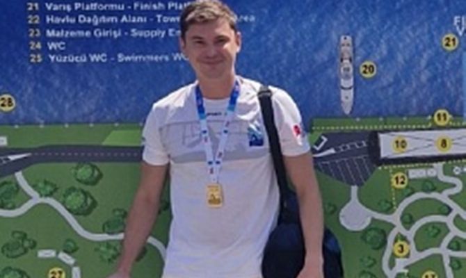 Тульский тренер по боевым искусствам покорил Босфор