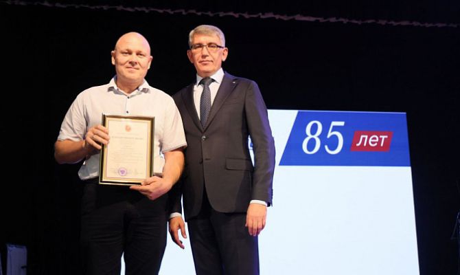 Дмитрий Миляев поздравил тульскую транспортную компанию с 85-летним юбилеем