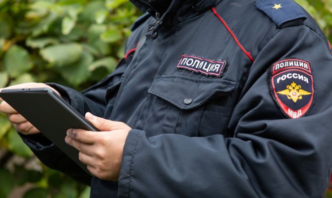 В Тульской области полицейские фиксируют нарушителей масочного режима с помощью гаджетов