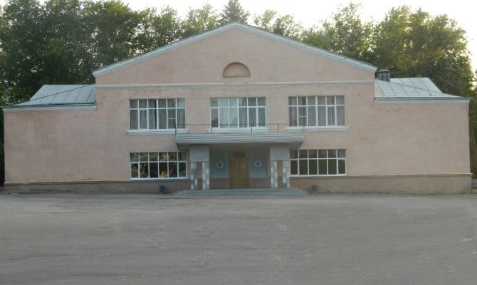 В Арсеньево отремонтируют Центральный Дом культуры