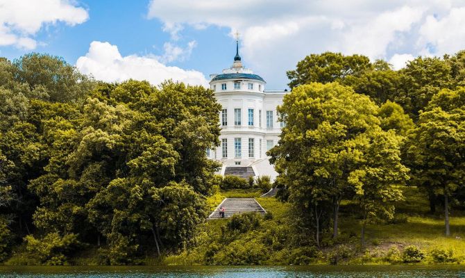 Туляков приглашают на пешеходную экскурсию по Богородицку