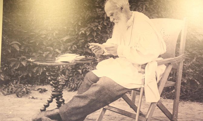 «Ясная Поляна» и НИУ ВШЭ создадут компьютерную игру о Льве Толстом