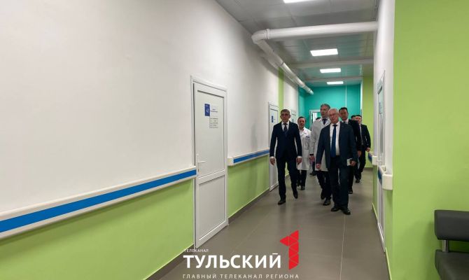 В Новомосковске отремонтируют диагностический центр и две поликлиники