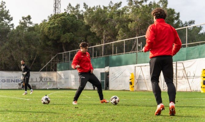 "Арсенал" завершает межсезонье игрой с "Оренбургом"