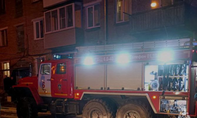 На улице Металлургов в Туле снова произошел пожар