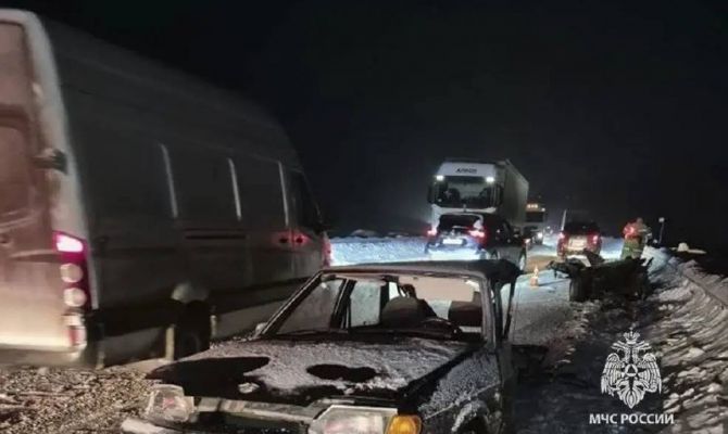 За сутки в Тульской области потушили легковой автомобиль