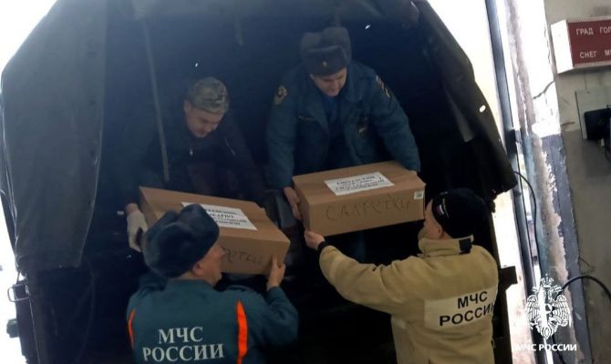 Легковой автомобиль и гуманитарку отправили жители Киреевска бойцам СВО 