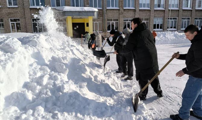 Тульские студенты принимают участие в акции «Снежный десант»