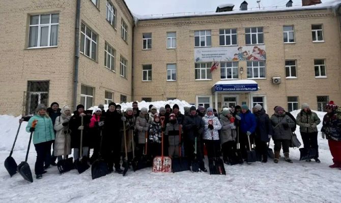 Министерство ЖКХ Тульской области присоединилось к снежному субботнику