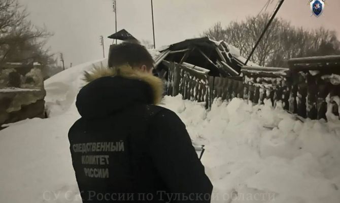 В Кимовске обрушились крыши двух многоквартирных домов