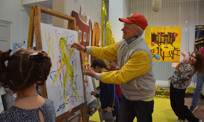 Ко Дню художника в Выставочном зале Тулы подготовили квест и перфоманс