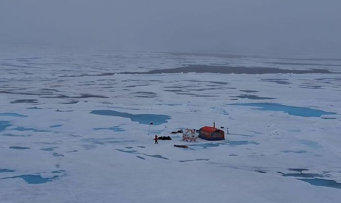 Федор Конюхов в одиночку прожил на льдине 3 недели и установил рекорд