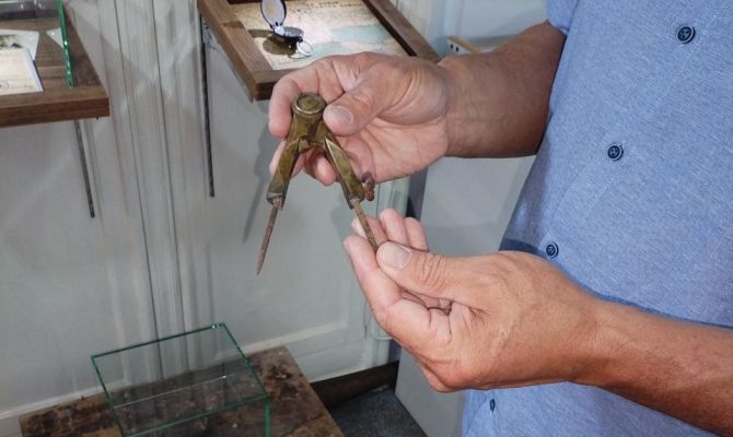 В Тульском морском музее появился циркуль XIX века