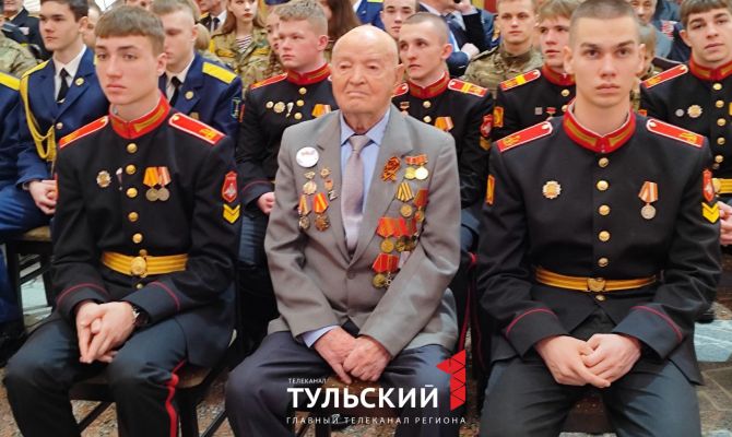 26 человек за год стали "Почетными гражданами города-героя Тулы"