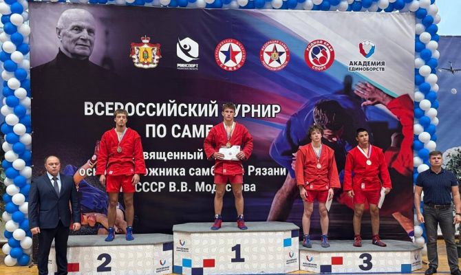 Туляки стали лучшими на Всероссийских соревнованиях по самбо