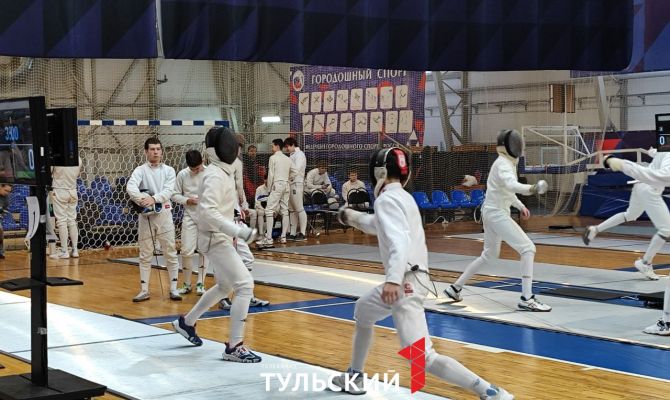 Тренеры по фехтованию назвали лучшую антропометрию для современных мушкетеров