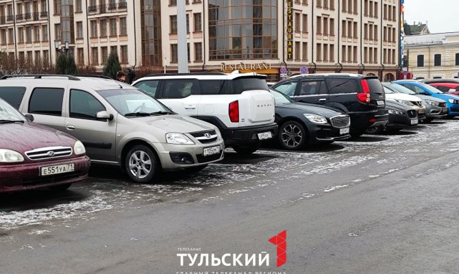 Стало известно, как будут работать парковки в центре Тулы на новогодних праздниках