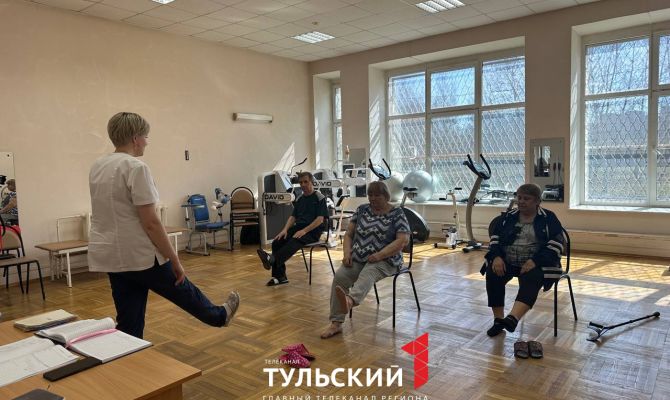 Врач-гериатр назвала лучшие упражнения для пожилых людей