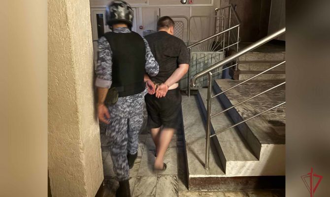 Туляк пытался напасть на администратора и постояльцев гостиницы