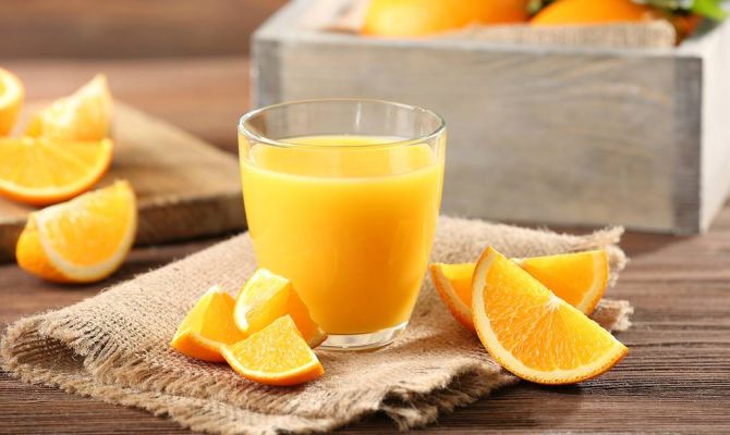 Россиян предупредили о вреде свежевыжатых соков