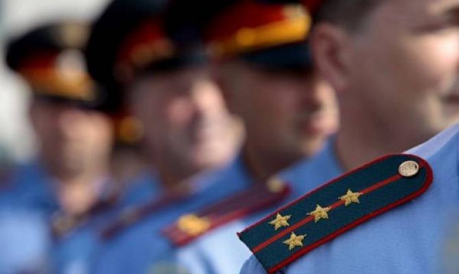 Почти половина россиян довольны работой полиции