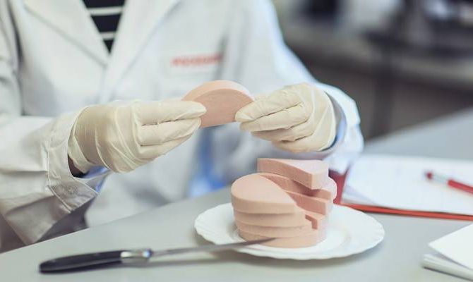 Результаты исследования «Докторской»: собачатины не нашли, зато есть конина