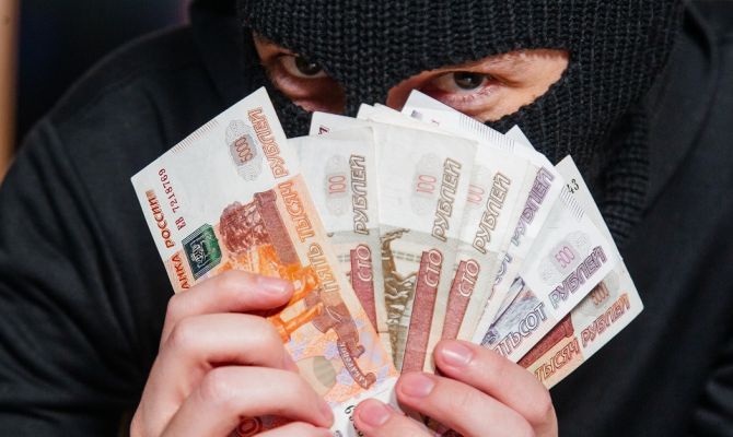 Пенсионерка из Тулы по указке мошенников продала квартиру